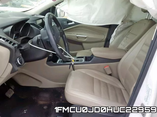 1FMCU0JD0HUC22959_5.webp