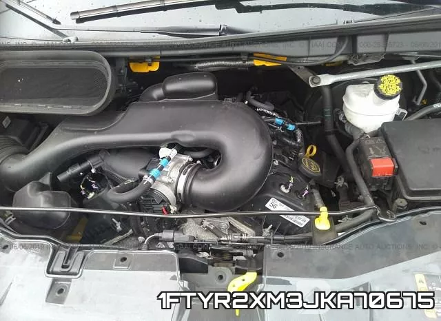 1FTYR2XM3JKA70675_10.webp