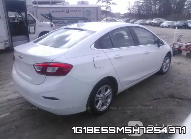 1G1BE5SM5H7254371_4.webp