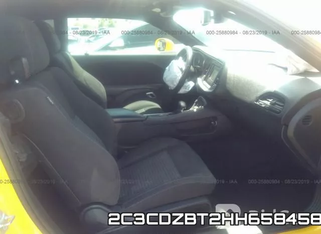 2C3CDZBT2HH658458_5.webp