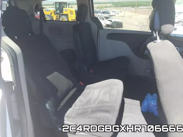 2C4RDGBGXHR706666_6.webp