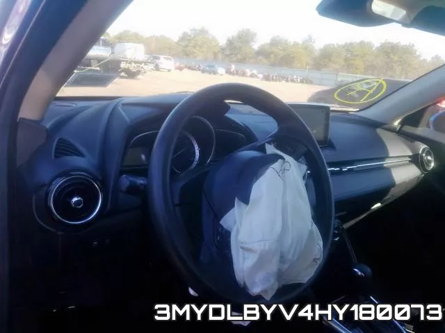 3MYDLBYV4HY180073_9.webp