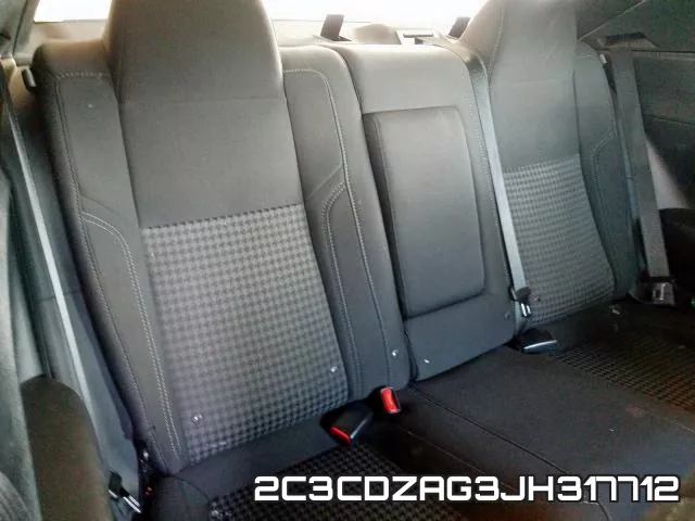 2C3CDZAG3JH317712_6.webp