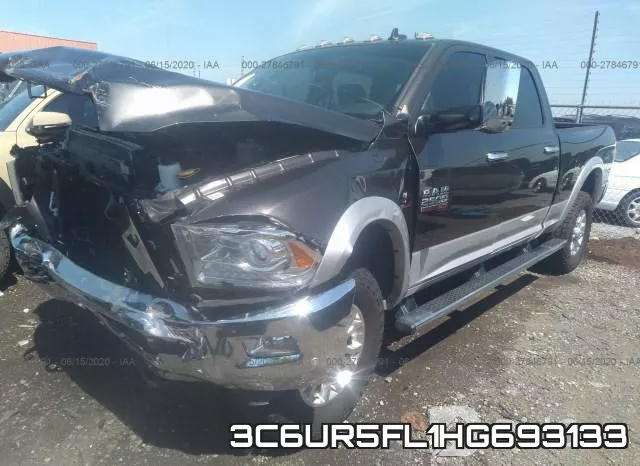 3C6UR5FL1HG693133_2.webp