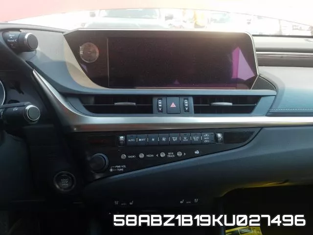 58ABZ1B19KU027496_9.webp