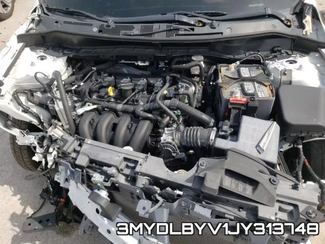 3MYDLBYV1JY313748_7.webp