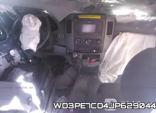WD3PE7CD4JP629044_5.webp