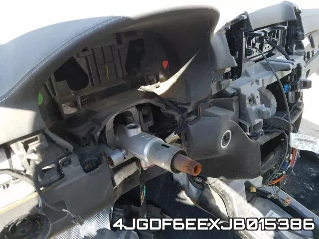 4JGDF6EEXJB015386_8.webp