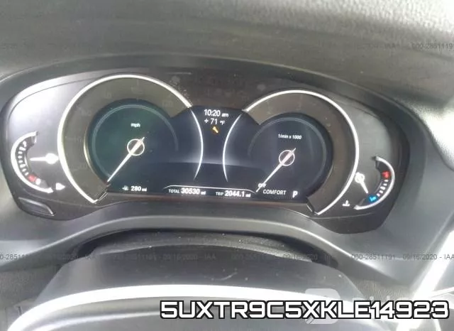 5UXTR9C5XKLE14923_7.webp