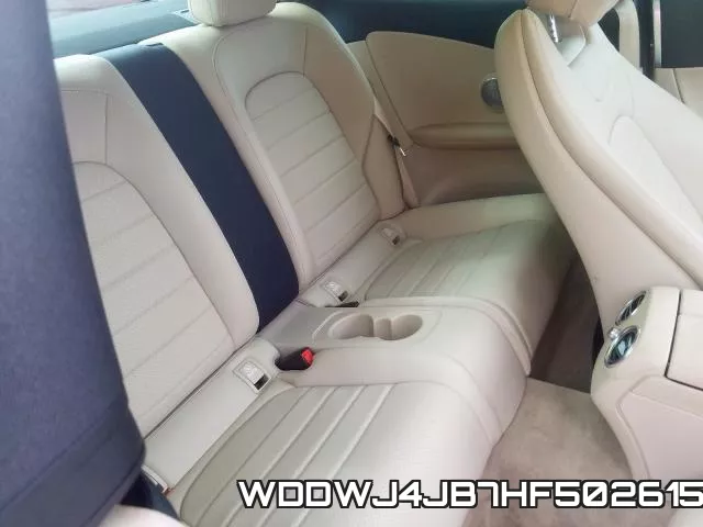 WDDWJ4JB7HF502615_6.webp