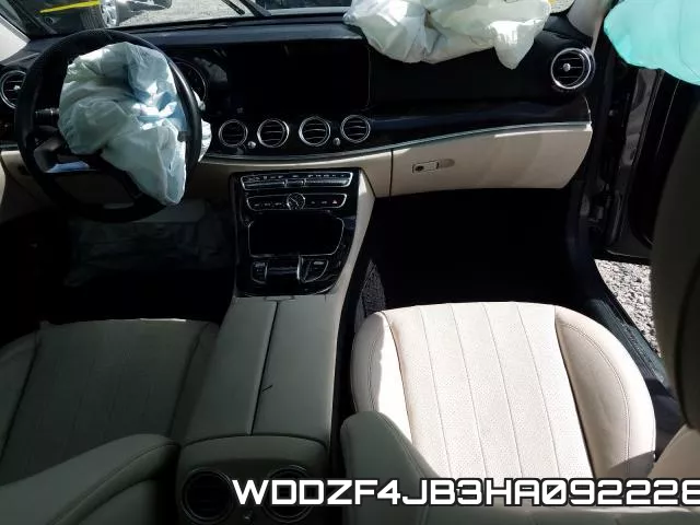 WDDZF4JB3HA092228_9.webp