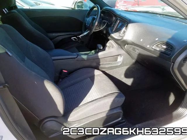 2C3CDZAG6KH632599_5.webp