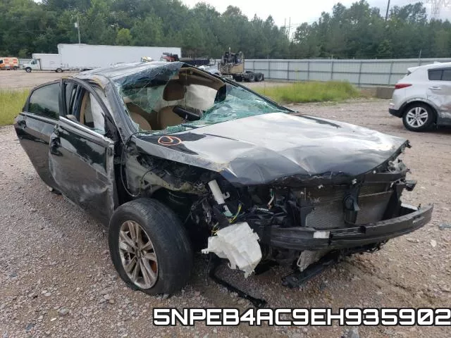 5NPEB4AC9EH935902