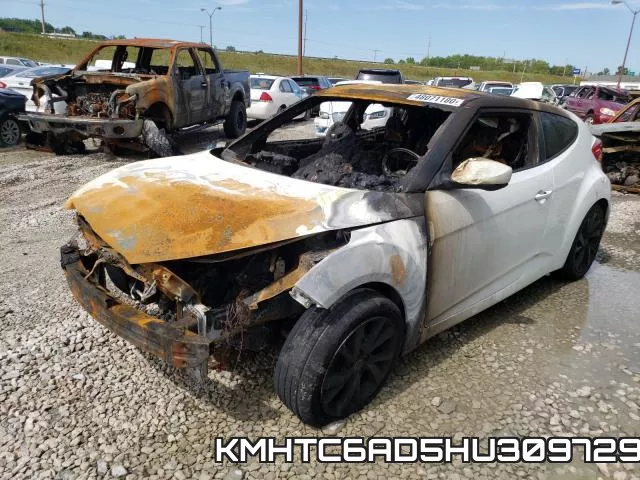 KMHTC6AD5HU309729_2.webp