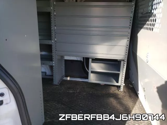 ZFBERFBB4J6H90744_6.webp