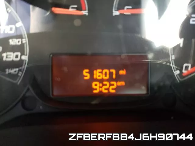 ZFBERFBB4J6H90744_8.webp