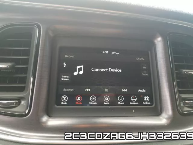 2C3CDZAG6JH332639_9.webp