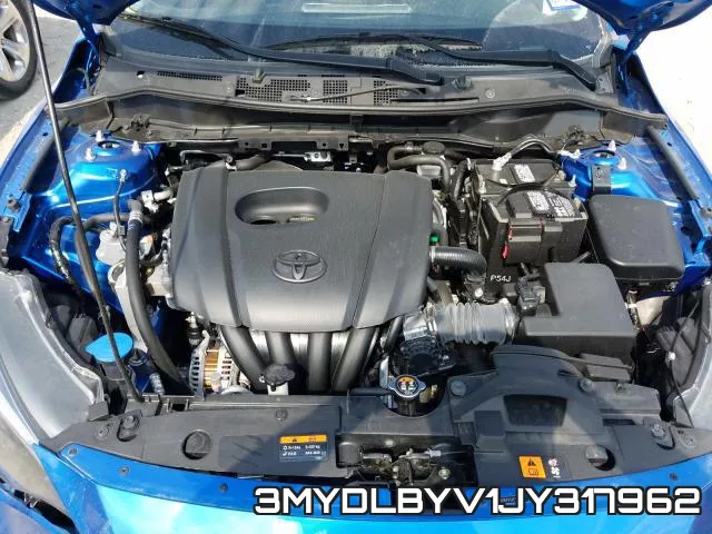 3MYDLBYV1JY317962_7.webp