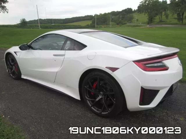 19UNC1B06KY000123_3.webp