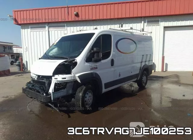 3C6TRVAG7JE100253_2.webp