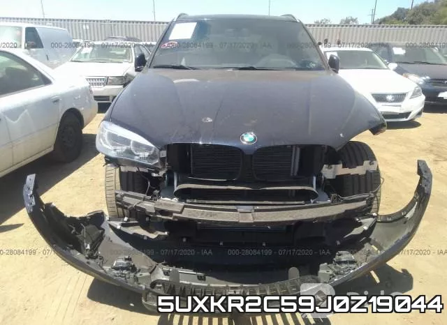 5UXKR2C59J0Z19044_6.webp
