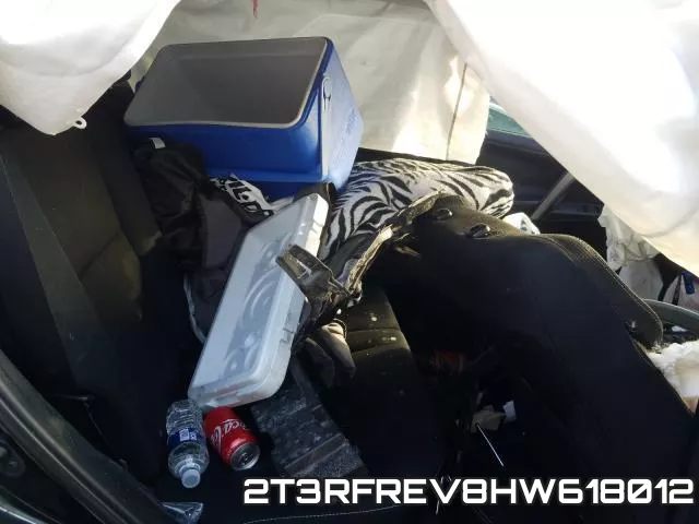 2T3RFREV8HW618012_6.webp