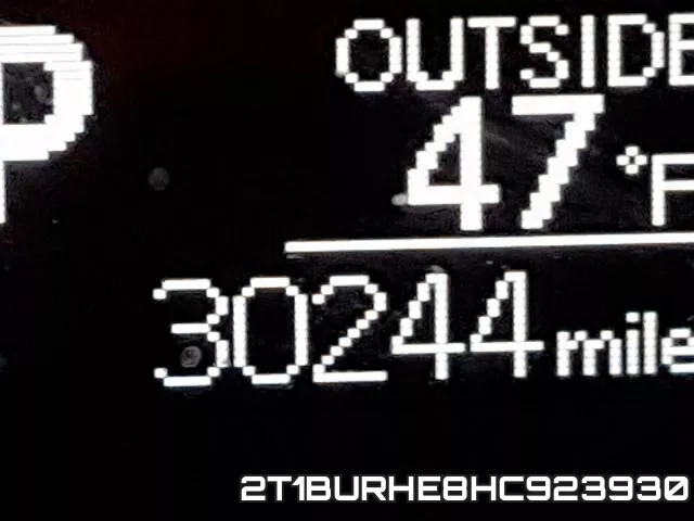 2T1BURHE8HC923930_8.webp