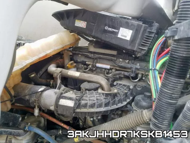 3AKJHHDR7KSKB1453_7.webp
