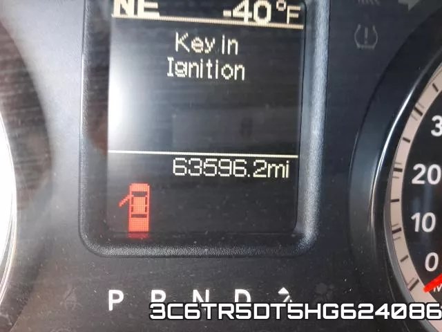 3C6TR5DT5HG624086