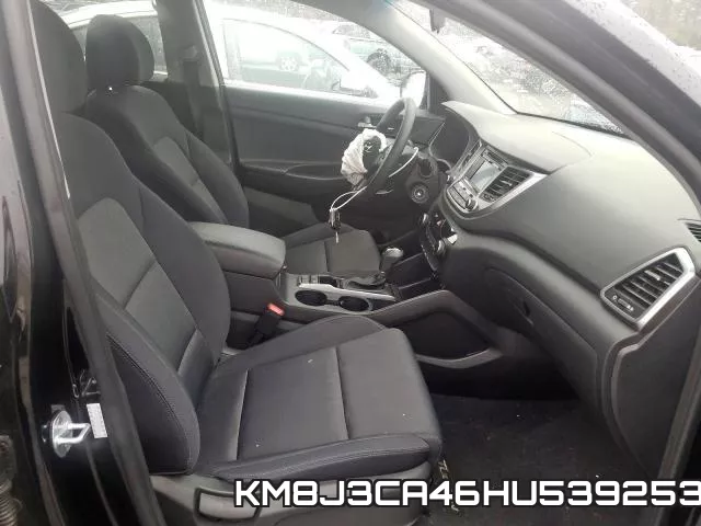 KM8J3CA46HU539253_5.webp