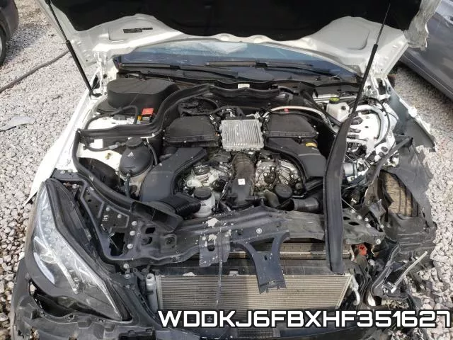WDDKJ6FBXHF351627_7.webp
