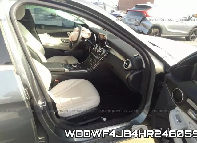 WDDWF4JB4HR246059_5.webp