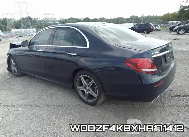 WDDZF4KBXHA171412_3.webp