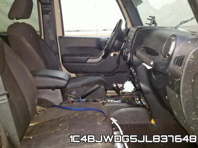1C4BJWDG5JL837648_5.webp