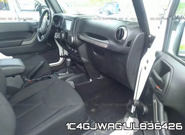 1C4GJWAG1JL836426_5.webp