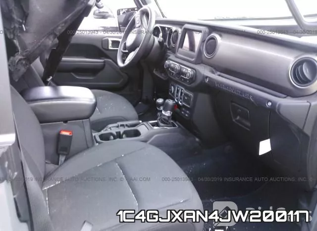 1C4GJXAN4JW200117_5.webp