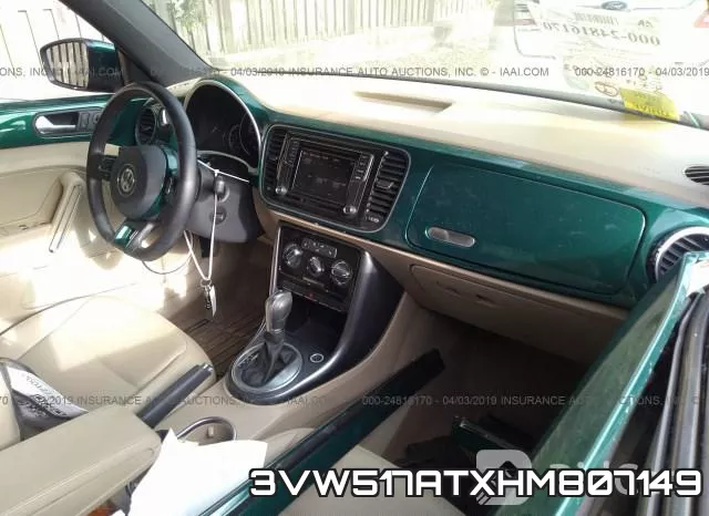 3VW517ATXHM807149_5.webp
