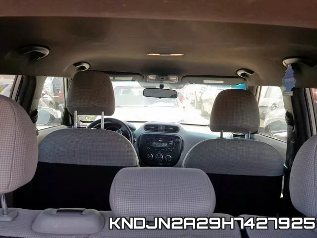 KNDJN2A29H7427925_9.webp