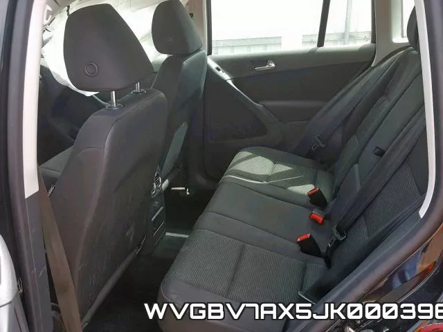 WVGBV7AX5JK000396_6.webp
