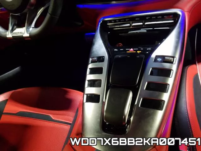 WDD7X6BB2KA007451_10.webp