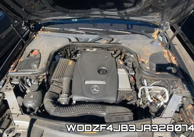 WDDZF4JB3JA328074_7.webp