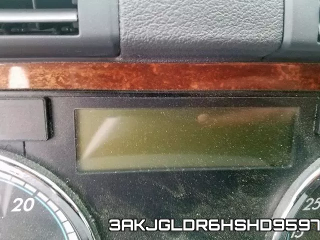 3AKJGLDR6HSHD9597