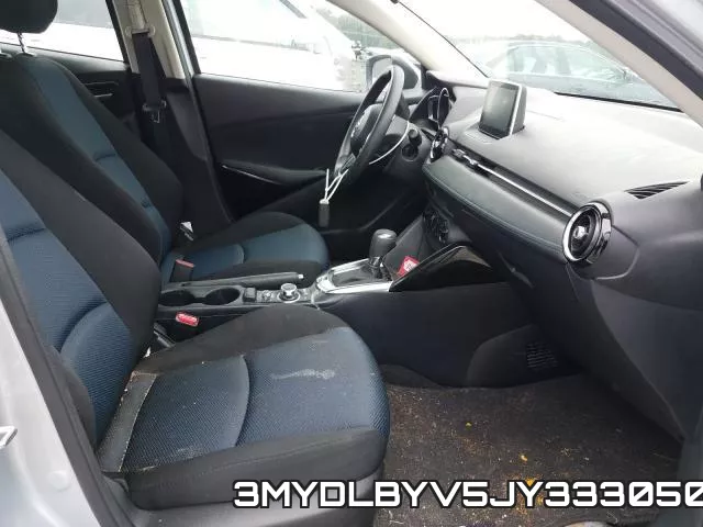 3MYDLBYV5JY333050_5.webp