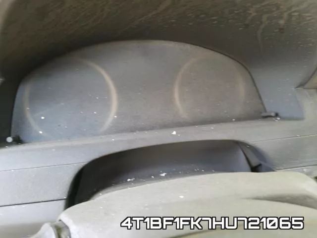 4T1BF1FK7HU721065_8.webp