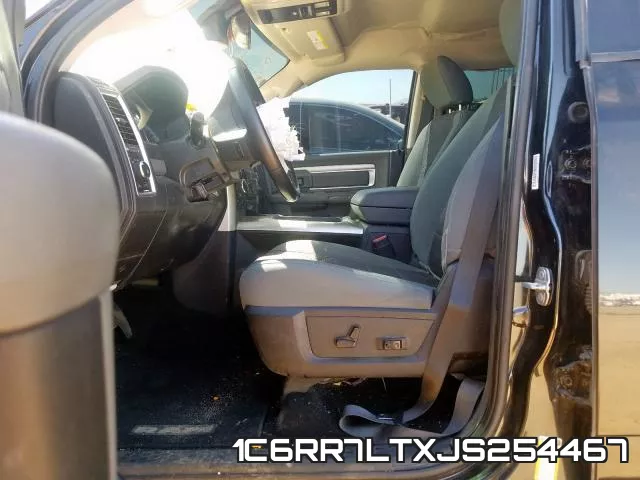 1C6RR7LTXJS254467_5.webp