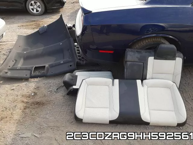 2C3CDZAG9HH592561_10.webp