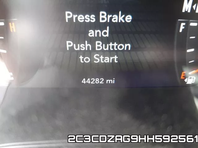 2C3CDZAG9HH592561_8.webp