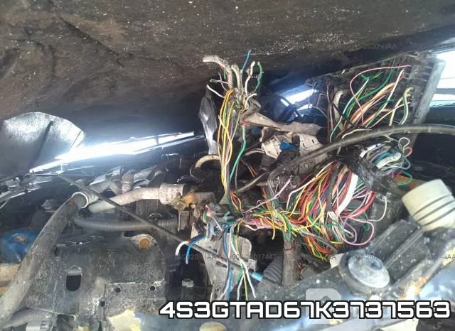 4S3GTAD67K3737563_10.webp