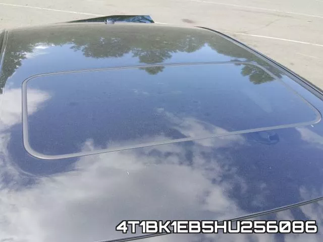 4T1BK1EB5HU256086_9.webp