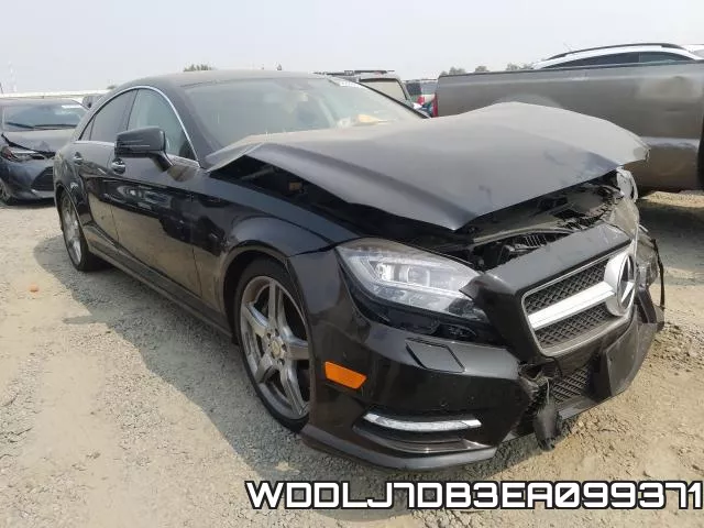 WDDLJ7DB3EA099371
